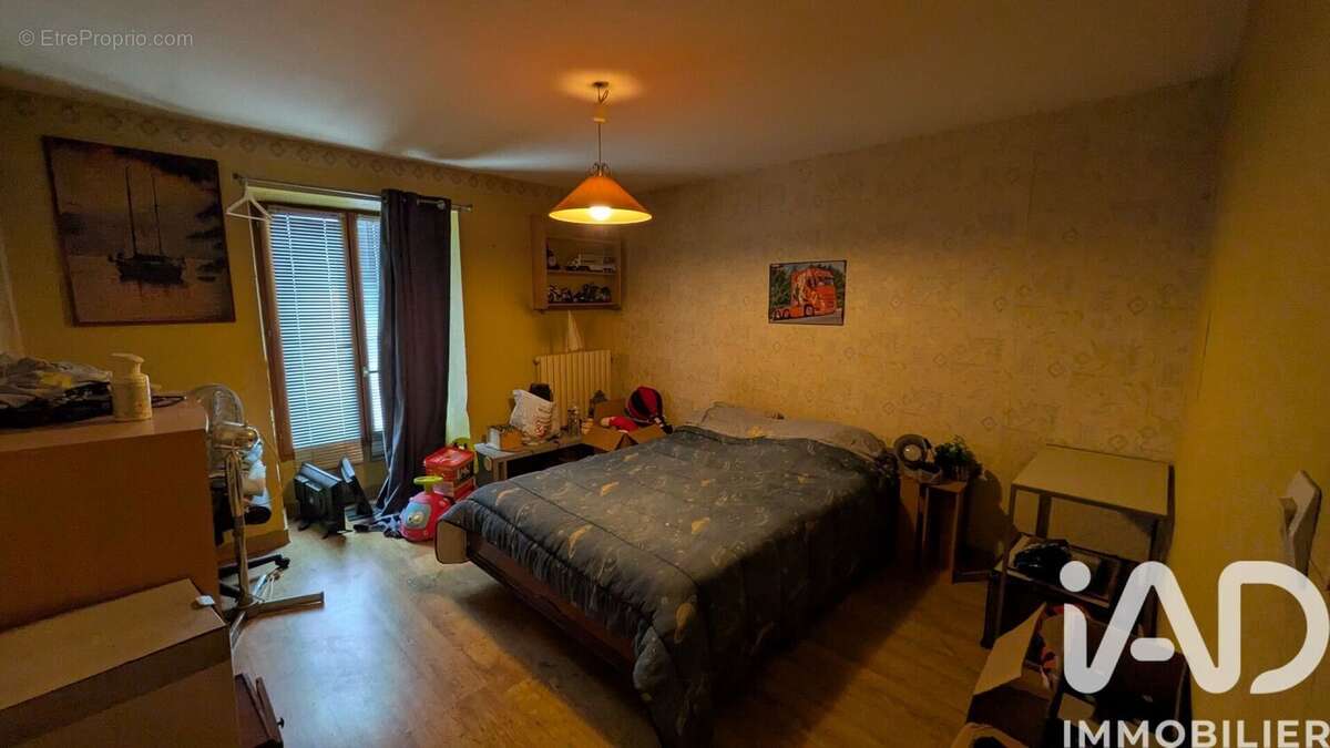 Maison 165 m² à La Neuvelle-Les-Scey  - photo 8