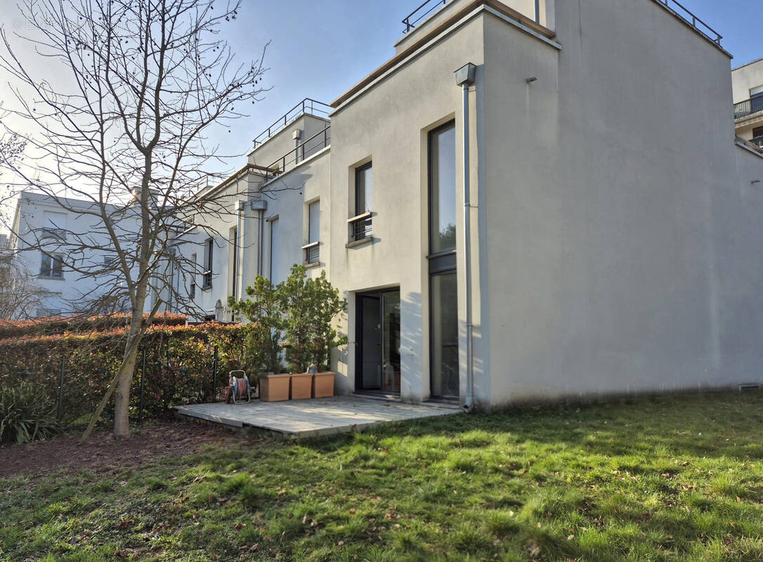 Maison à CHOISY-LE-ROI