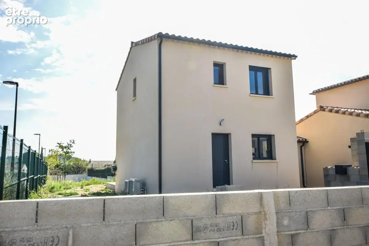 Superbe maison neuve avec DPE A, trois chambres, jardin et garage à Domazan ! - photo 13