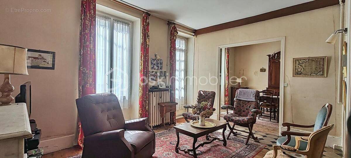 Appartement à PITHIVIERS