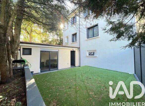 Photo 1 - Maison à MONTREUIL