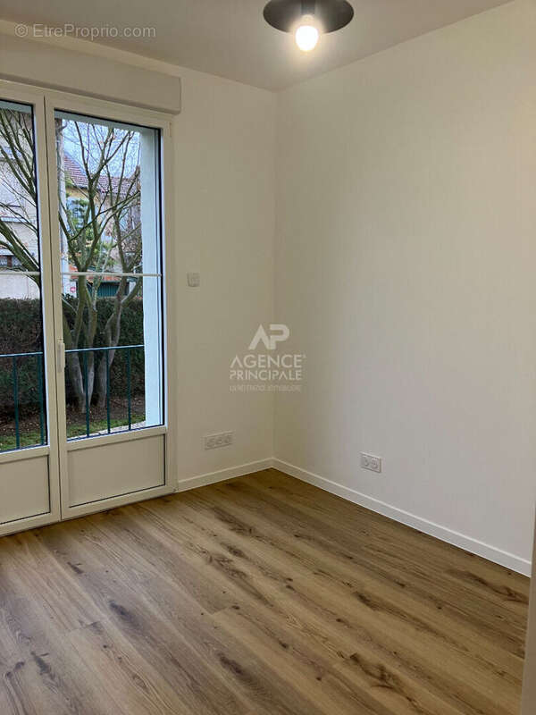 Appartement à MAISONS-LAFFITTE