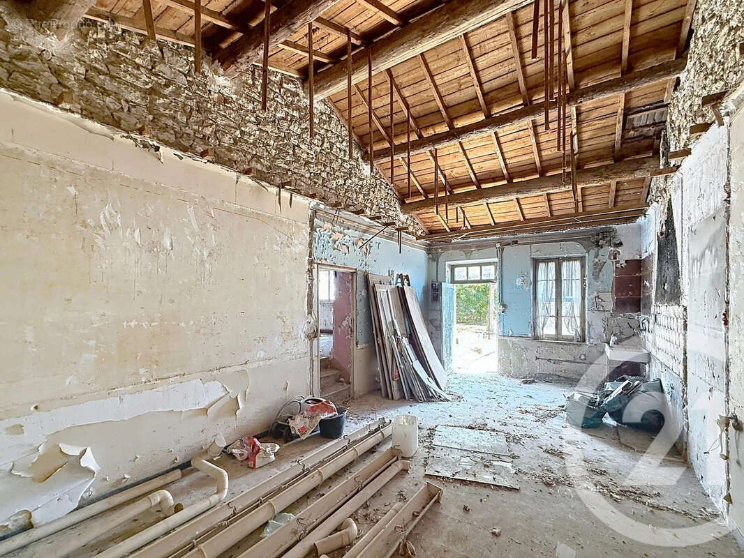 Maison 72 m² à Chateaurenard  - photo 2