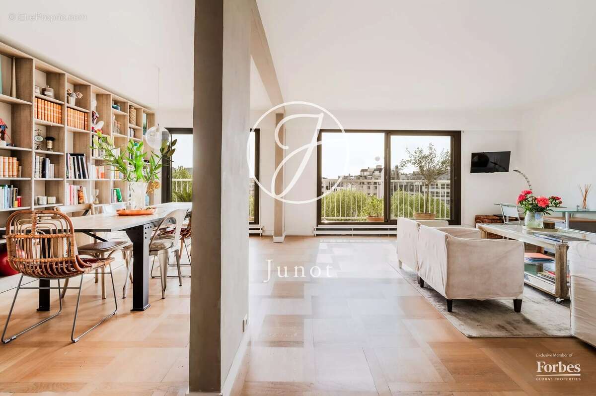 Paris 16e - AUTEUIL - Appartement - 5 pièces - 121,71m² Carrez - 3 chambres - balcon 6.25m² - photo 6