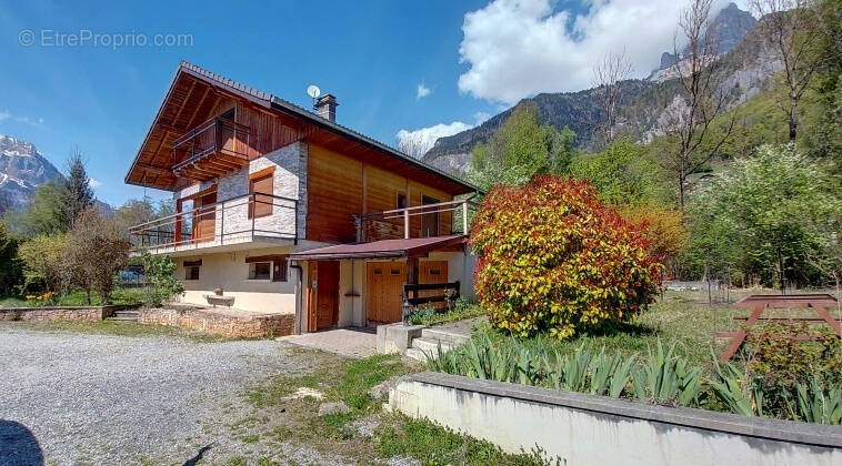 Maison à SALLANCHES