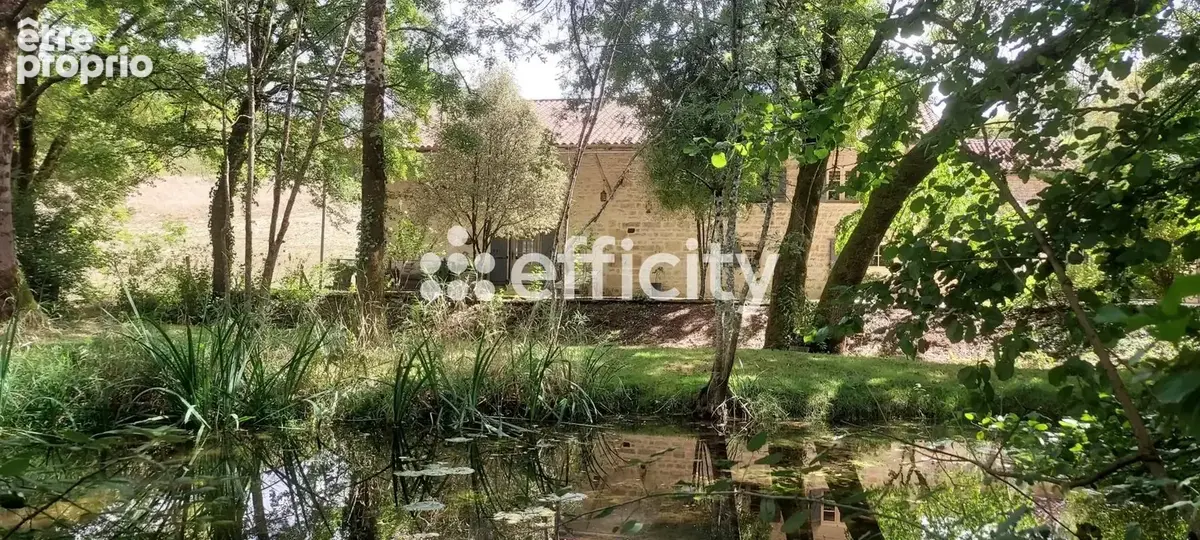 Maison 7 pièces 165 m² à vendre à Nanteuil-En-Vallee (16700) - photo 2