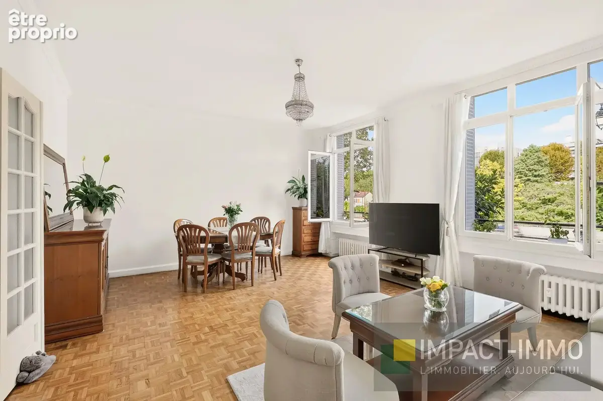 Bel appartement lumineux de 4 pièces avec balcon, cave et box à Neuilly-sur-Seine - photo 4