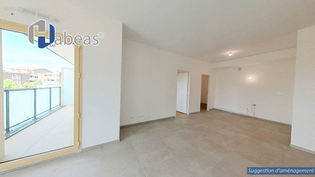 Appartement à CRAPONNE