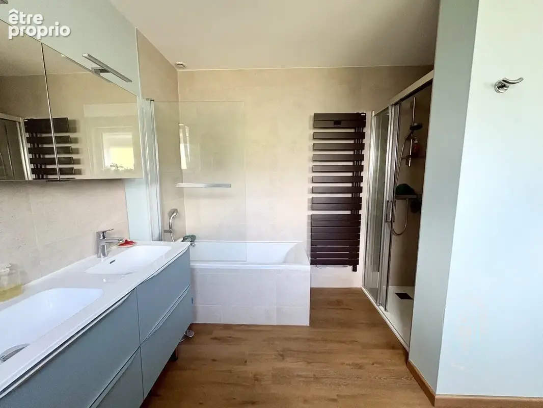 Appartement 150 m² à La Madeleine  - photo 9