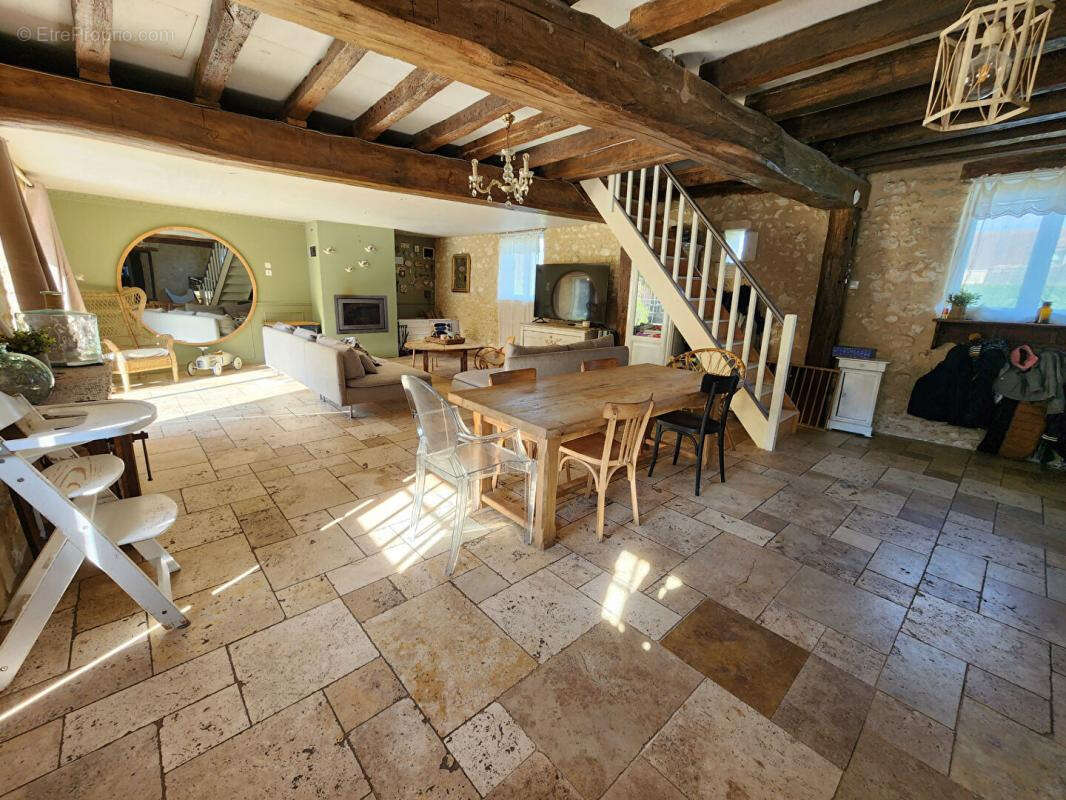 Maison à SAINT-HIPPOLYTE
