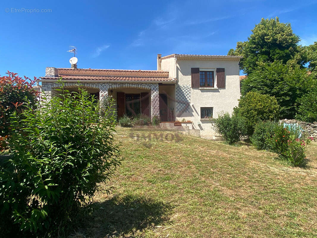 Maison à ALLEGRE-LES-FUMADES