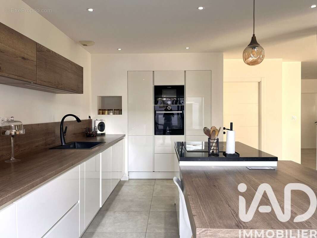 Photo 4 - Maison à TRELAZE