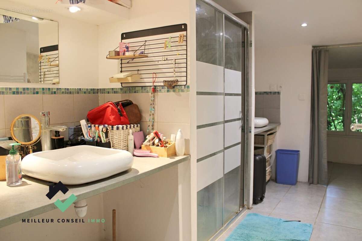 Maison à LE CHAFFAUT-SAINT-JURSON