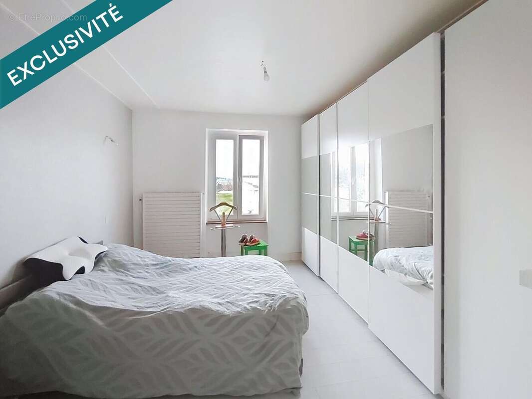 Maison 132 m² à Montreux-Vieux  - photo 7