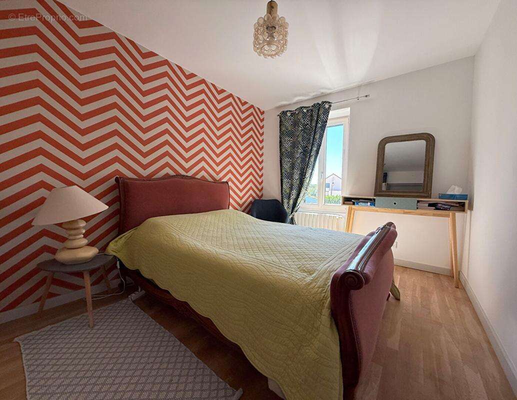 Maison ancienne de 7 pièces 190 m2 avec piscine - photo 11