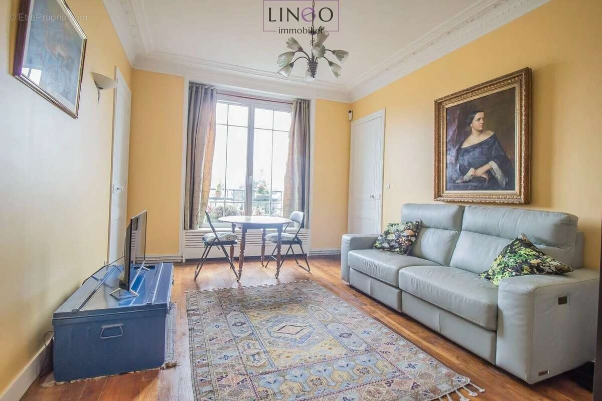 Appartement à CHOISY-LE-ROI