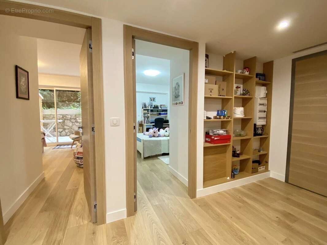 Appartement à ROQUEBRUNE-CAP-MARTIN