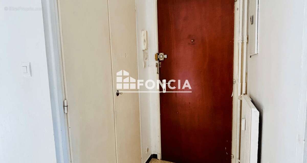 Appartement à HYERES