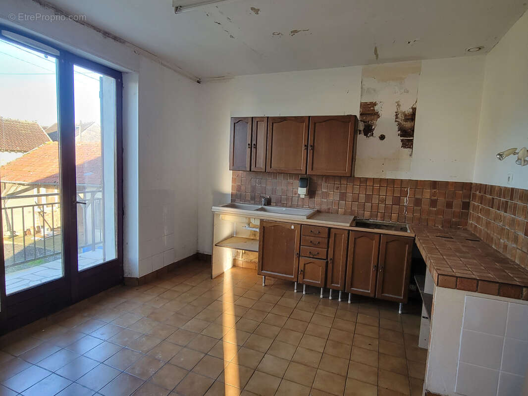 Maison à SOISY-BOUY