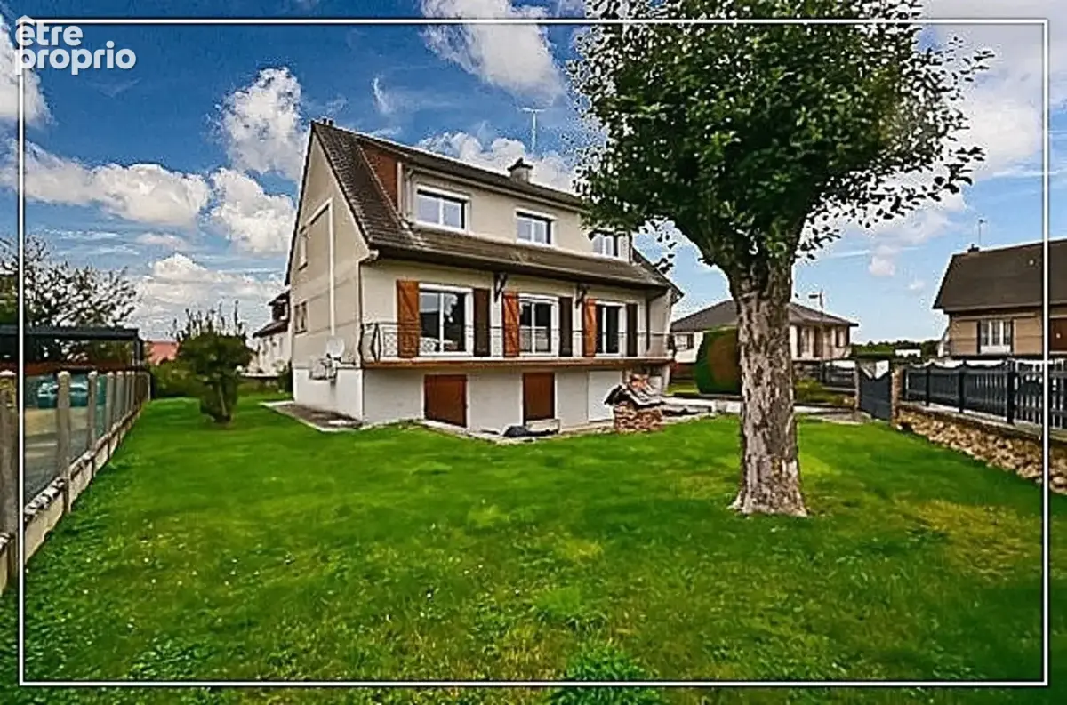 Maison à MONTMIRAIL