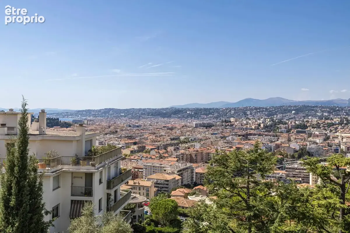 Nice Mont Boron – Appartement dernier étage d’angle 61 m² – Vue mer – Terrasses – Piscine - photo 5