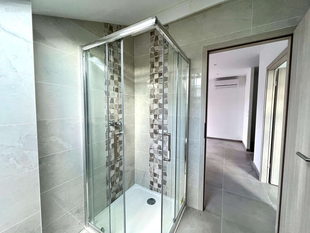 Appartement à SEREMANGE-ERZANGE