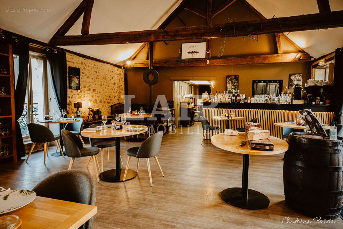 Commerce à MORTAGNE-AU-PERCHE