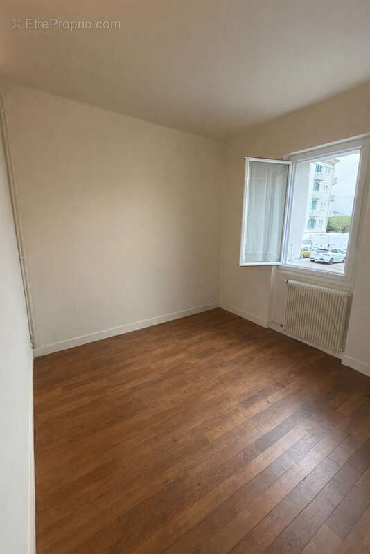 Appartement à VILLE-LA-GRAND