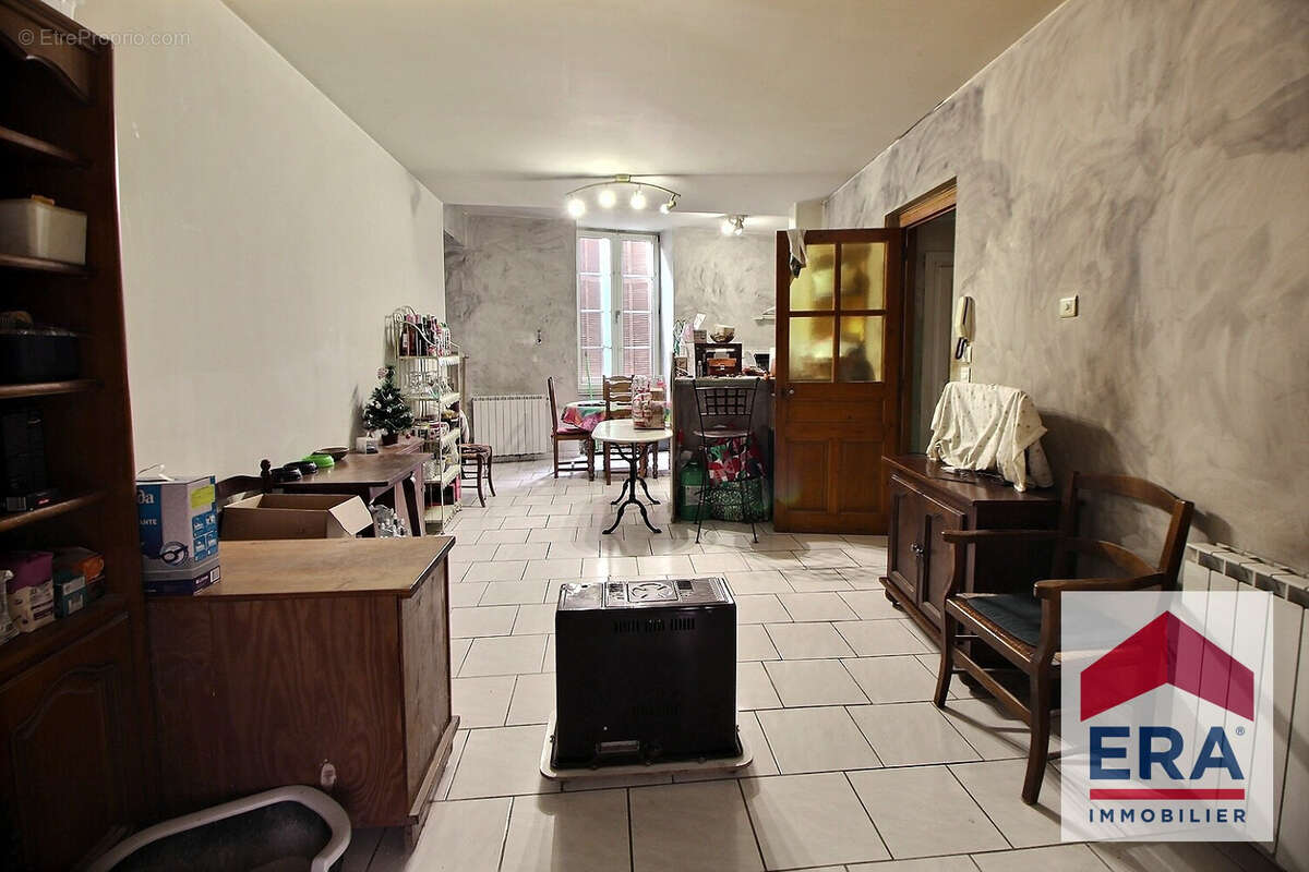Maison à PONT-SAINT-ESPRIT