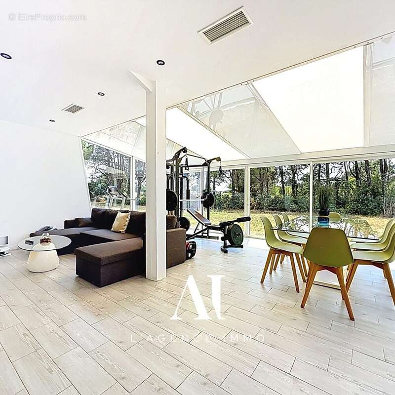 Maison 130 m² à Villeneuve-Les-Maguelone  - photo 8