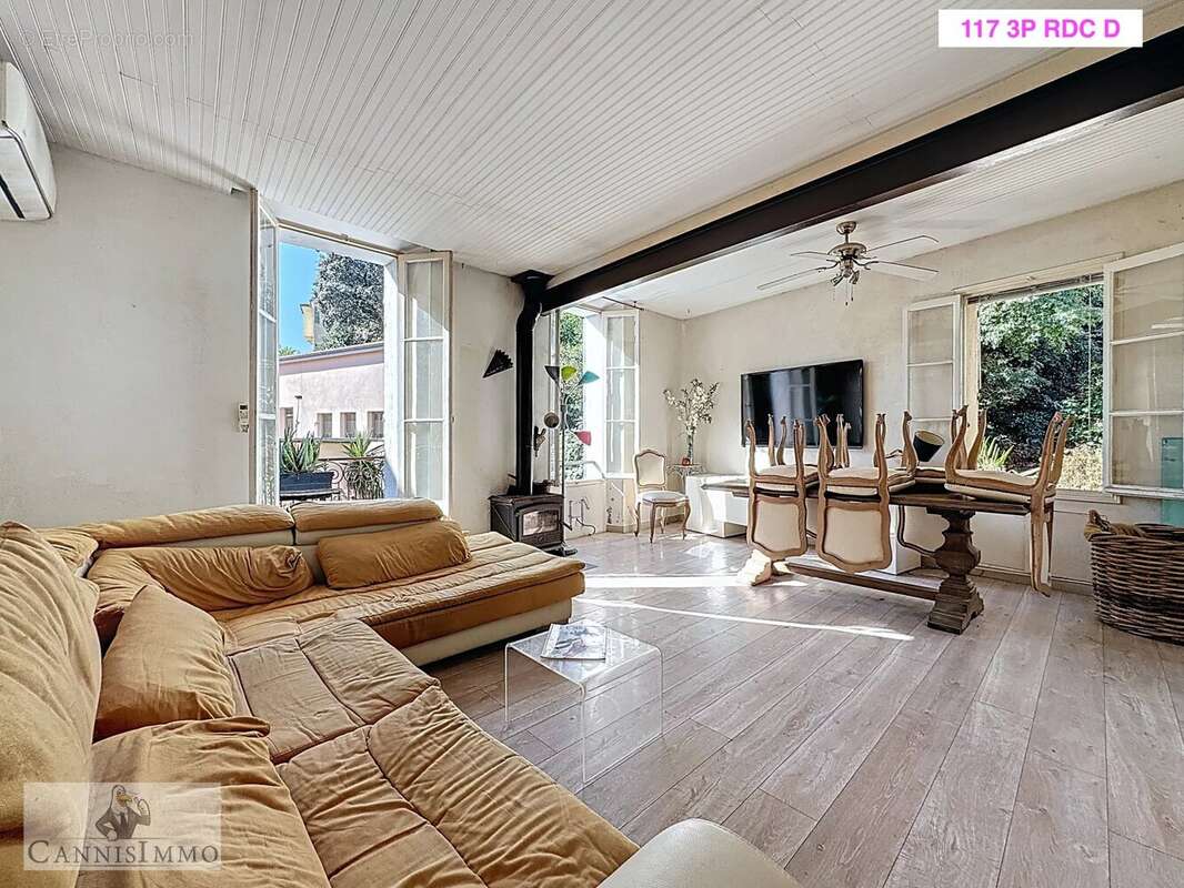 2 immeubles a renover avec piscine cannes - photo 20