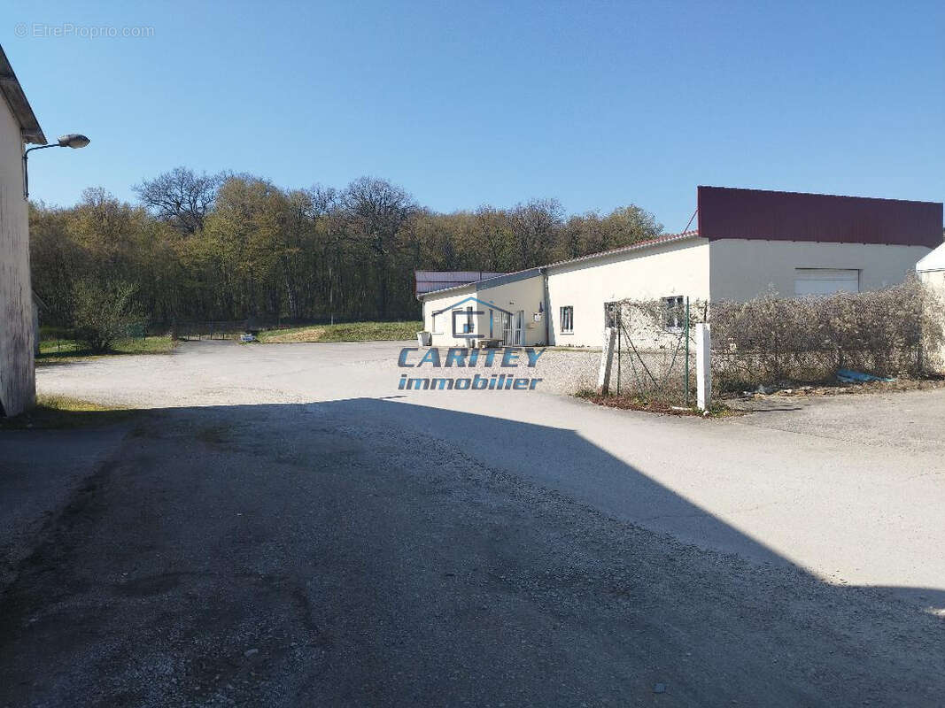 À vendre   Immeuble d'activité loué   Investissement locatif   Proximité de Besançon - photo 5