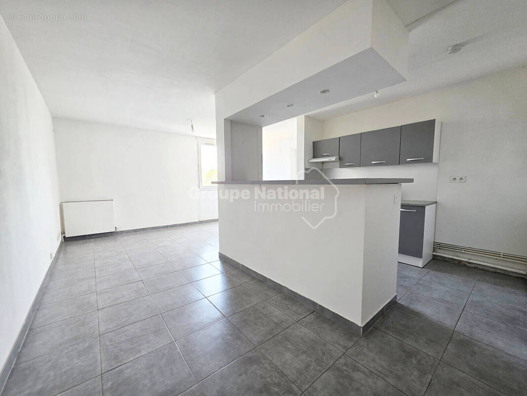 Appartement à MIRAMAS