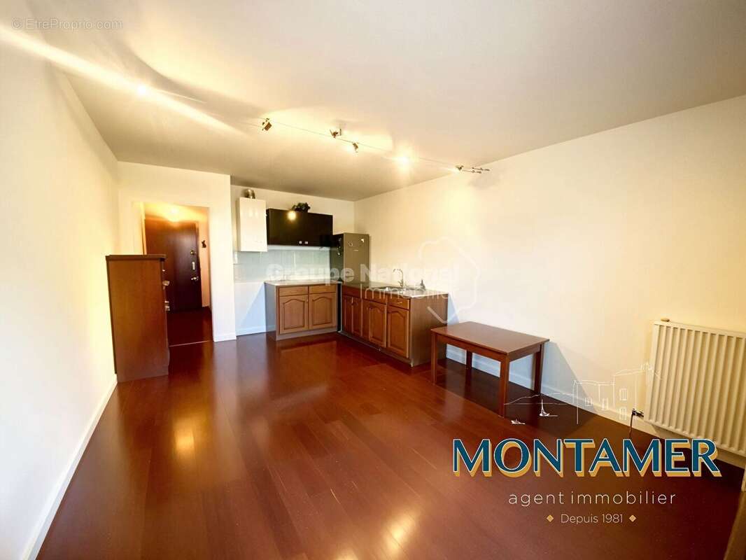 Appartement à SAUSSET-LES-PINS