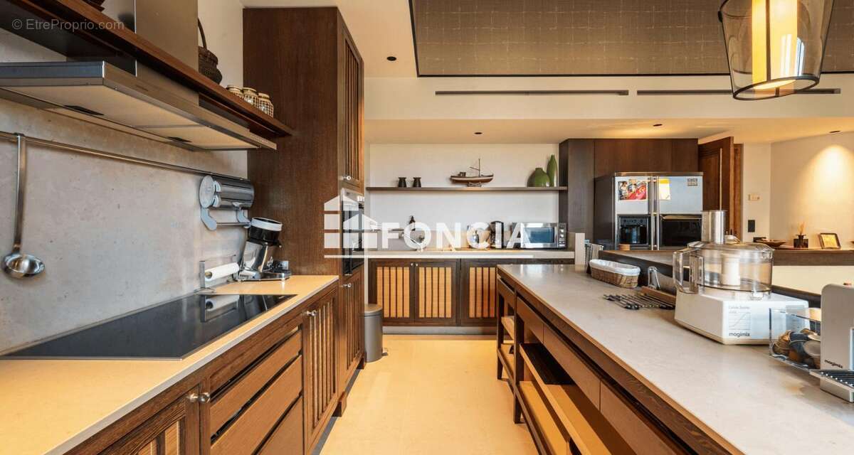 Appartement à LYON-6E