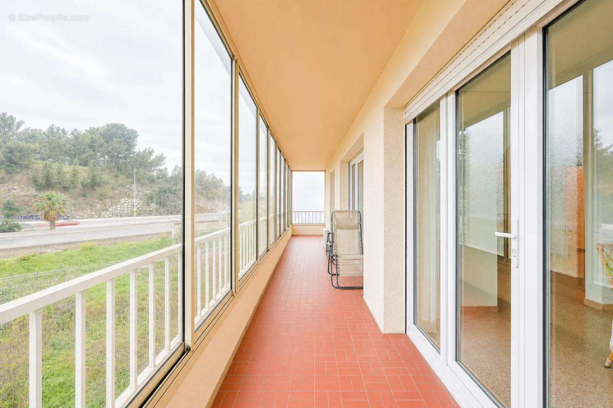 Dernier étage 75 m² avec terrasses à Toulon - photo 12