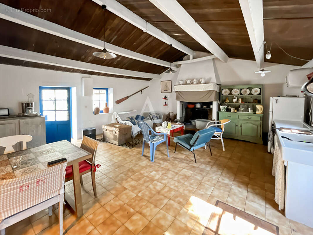 Maison à SALLERTAINE