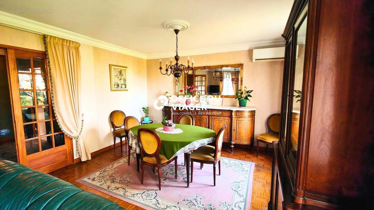 Maison à AUZIELLE