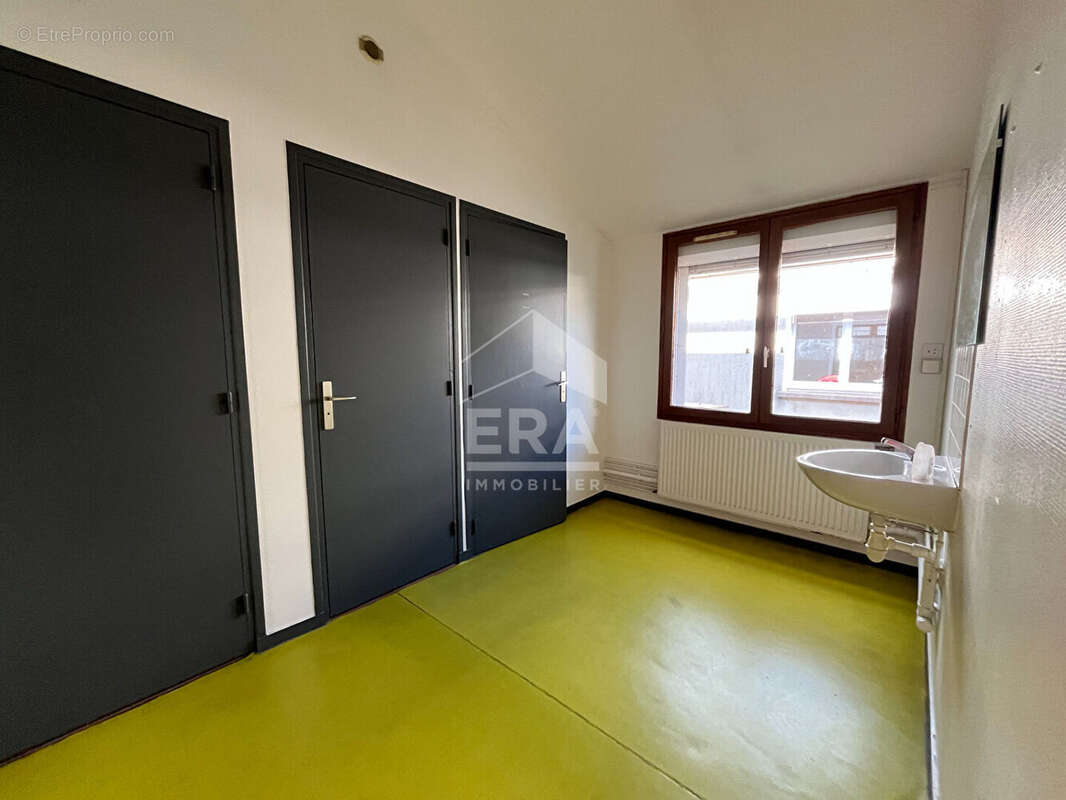 Appartement à SAINT-ETIENNE-DU-ROUVRAY