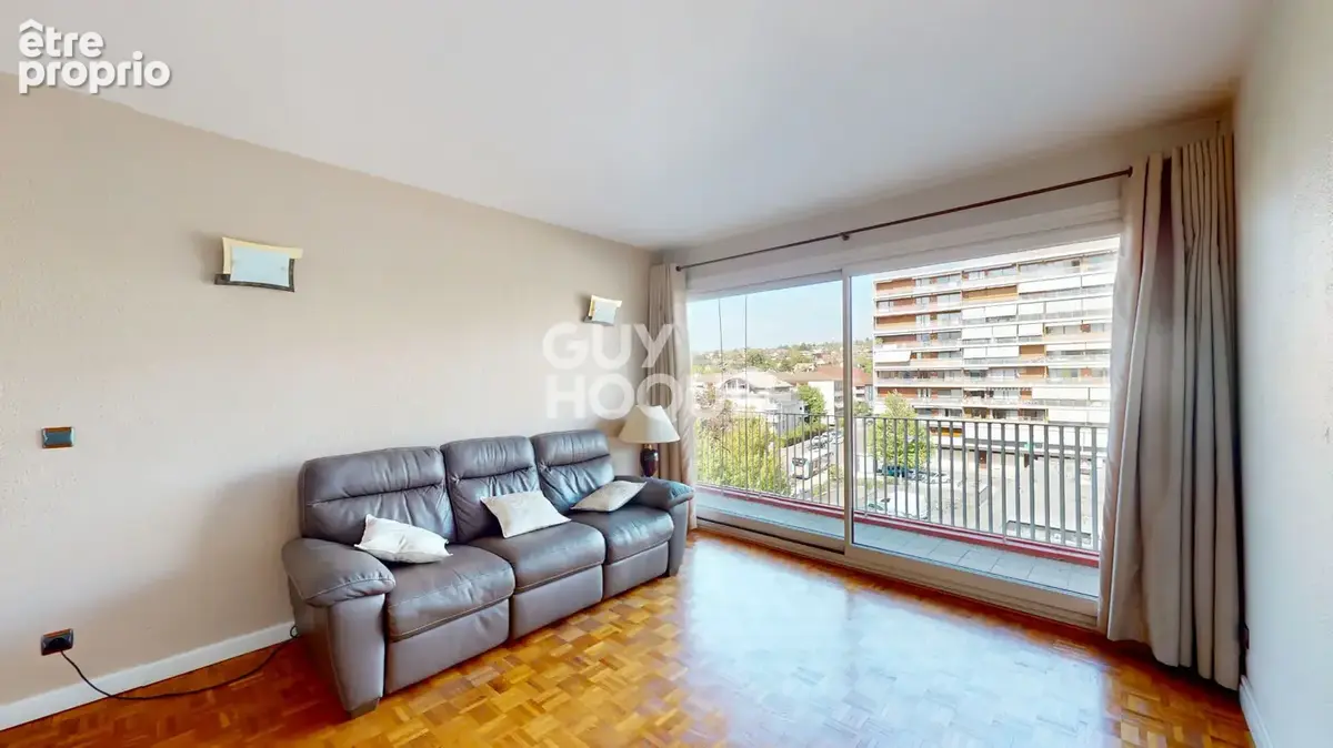 Annecy - secteur novel - grand t4 de 87,4 m² avec balcons - photo 3