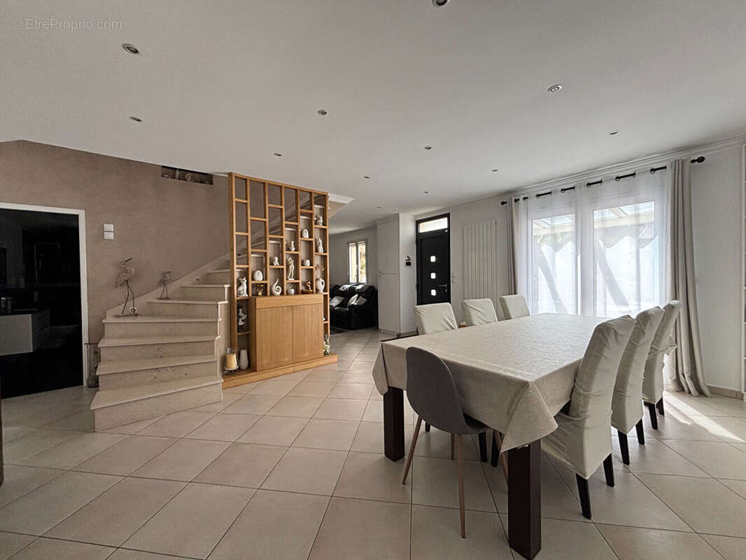 Maison à BEZONS