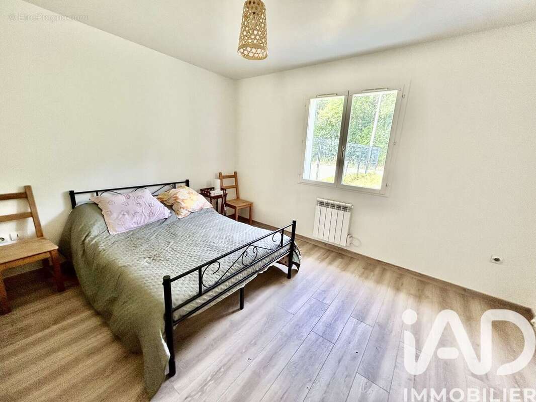Maison 160 m² à Recloses  - photo 9
