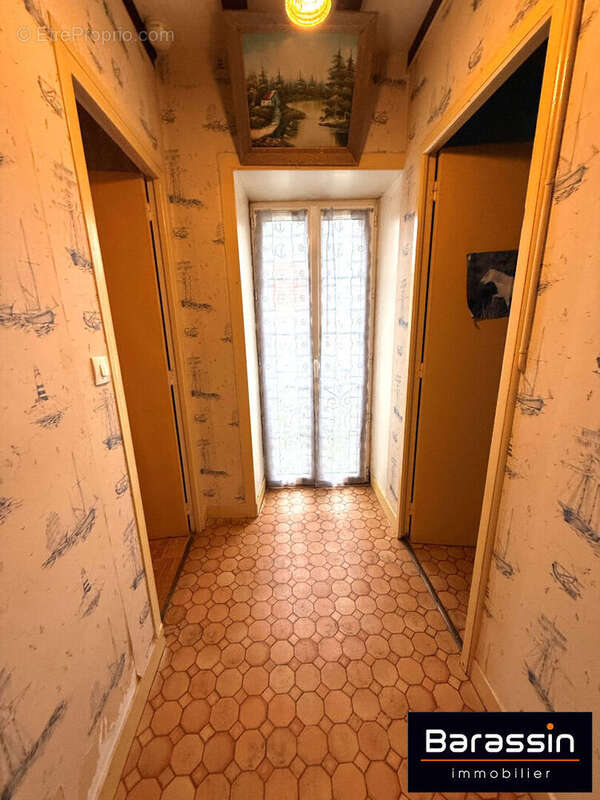 Maison à HEUGUEVILLE-SUR-SIENNE