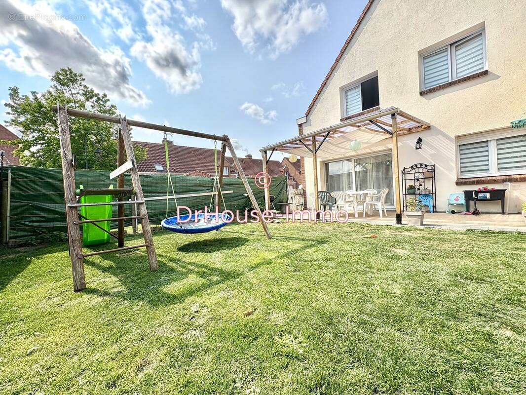 Maison à SAINT-VENANT