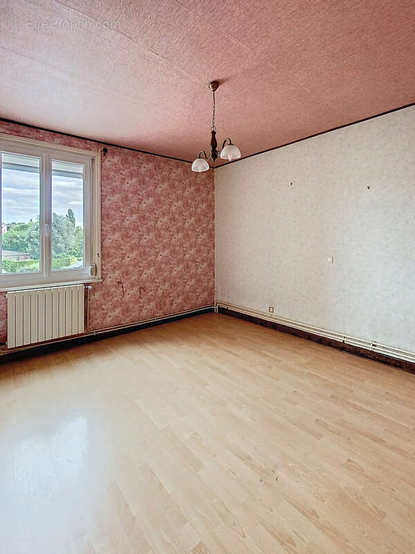 Maison à LE CATEAU-CAMBRESIS