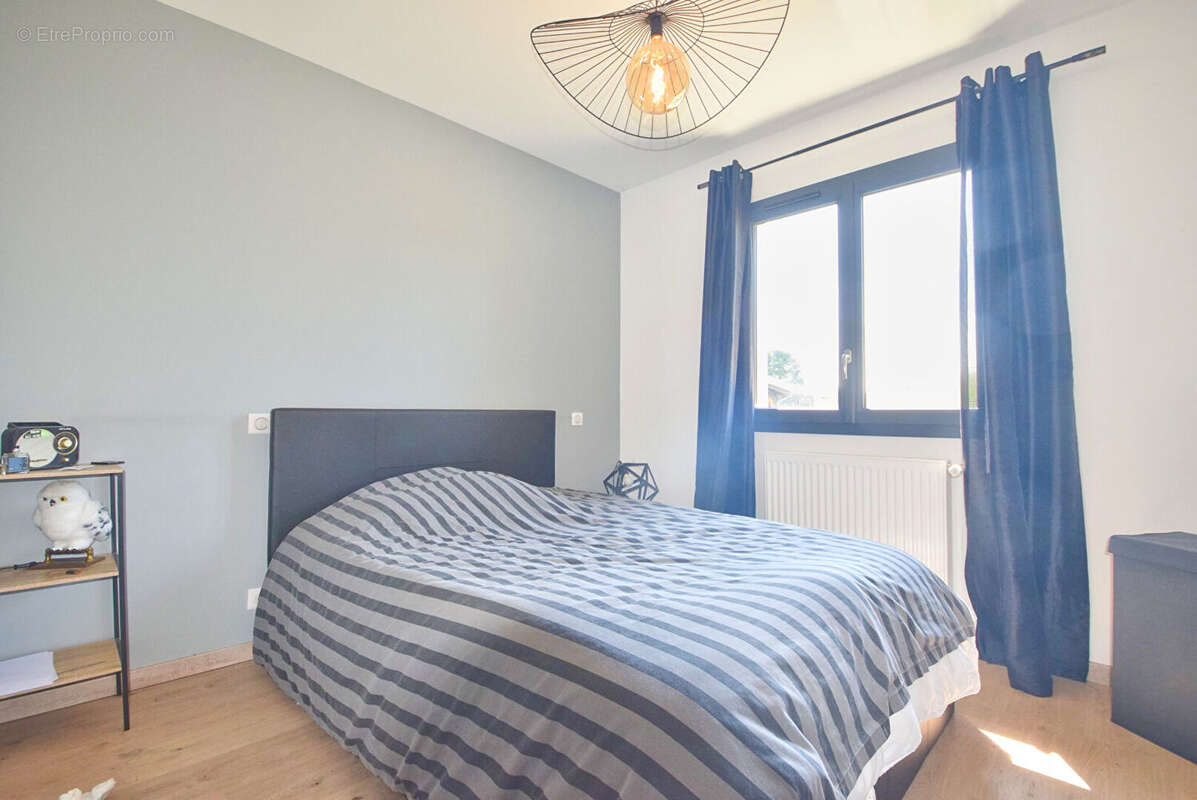 Maison à CHAZAY-D'AZERGUES