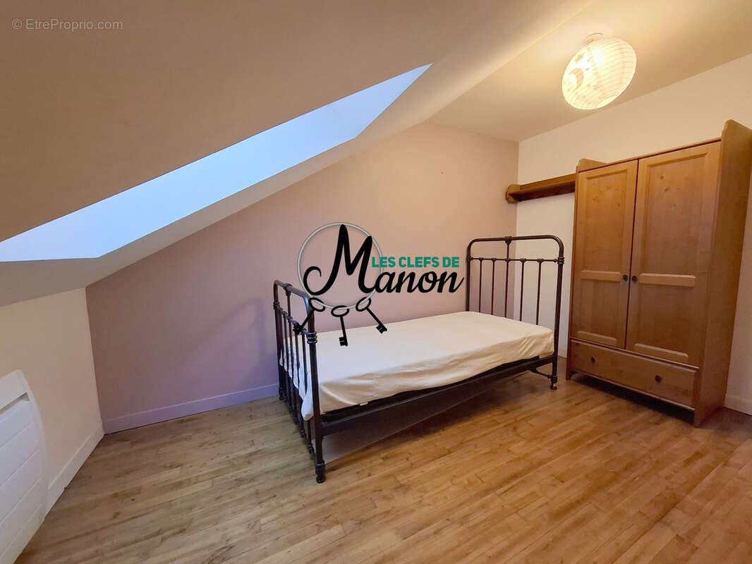 Maison à BESSINES-SUR-GARTEMPE