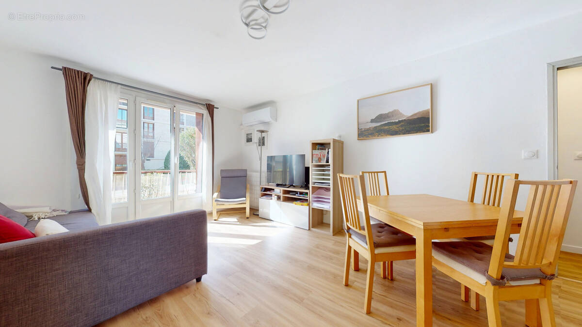 Appartement à AIX-EN-PROVENCE