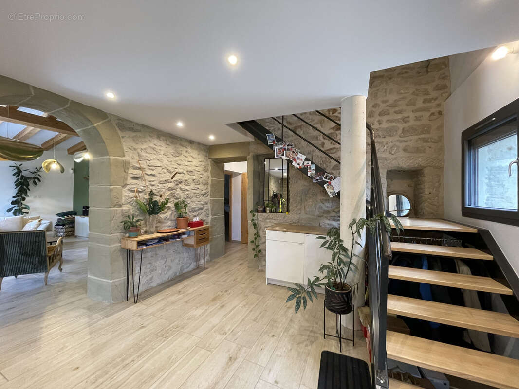 Maison à MOURS-SAINT-EUSEBE