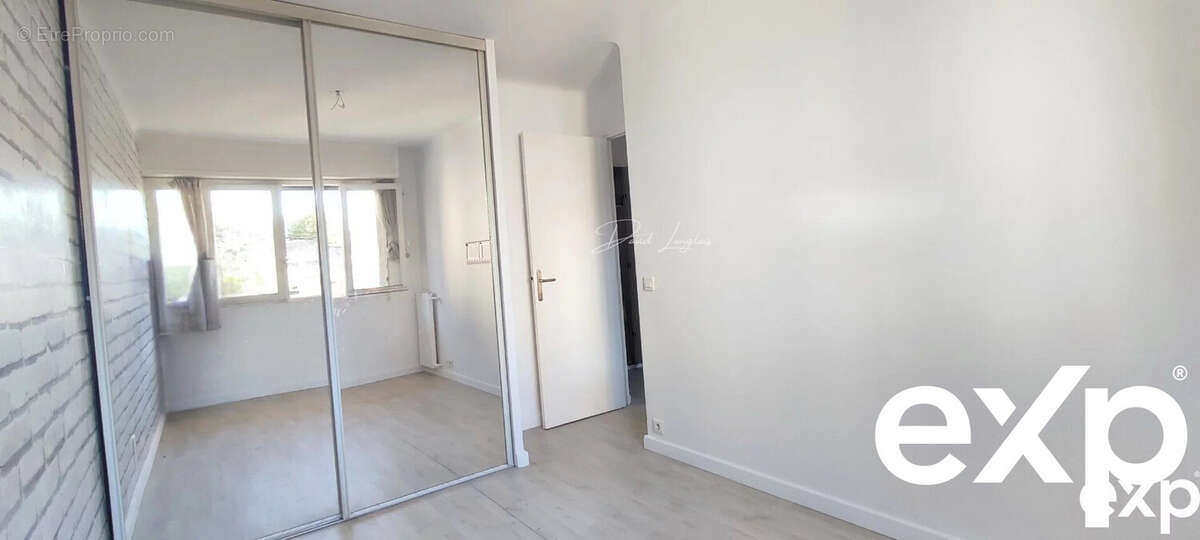 Appartement à VALLAURIS